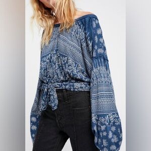 Free People Weekend Warrior boho open back long sleeve blouse balloon sleeves